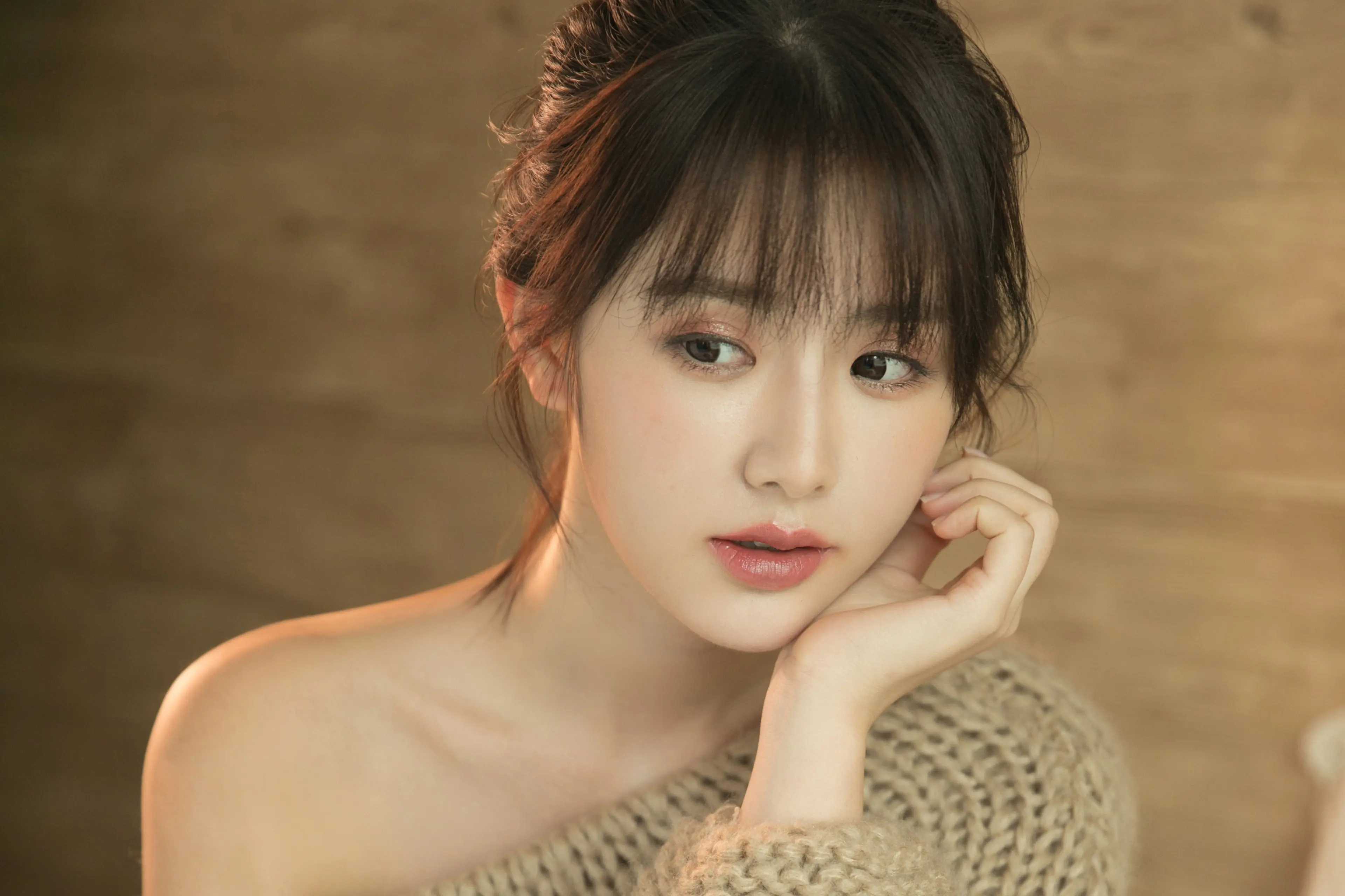 林芝西宁私人伴游陈娟儿的联系方式