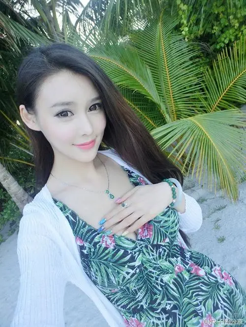 林芝柳州伴游张莉